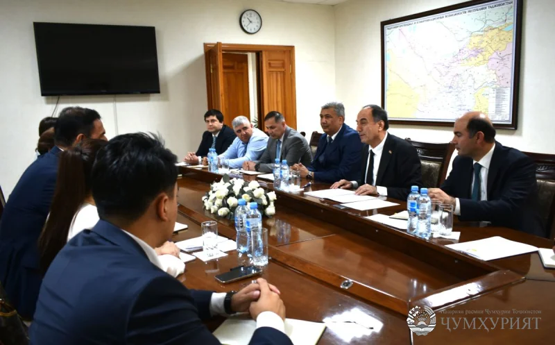 МУЛОҚОТИ АЗИМ ИБРОҲИМ БО КОРШИНОСОНИ БОНКИ ҶАҲОНӢ