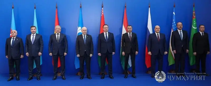 ИДМ. ТАСДИҚИ 25 САНАД ДАР ҶАЛАСАИ ШУРОИ САРВАРОНИ ҲУКУМАТҲО