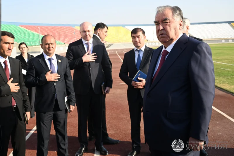 САФАРИ ПЕШВОИ МИЛЛАТ БА НОҲИЯИ ВОСЕЪ