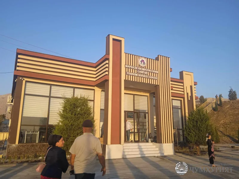 ДАНҒАРА. МЕҲМОНХОНАИ САЙЁҲӢ БА ИСТИФОДА ДОДА ШУД 