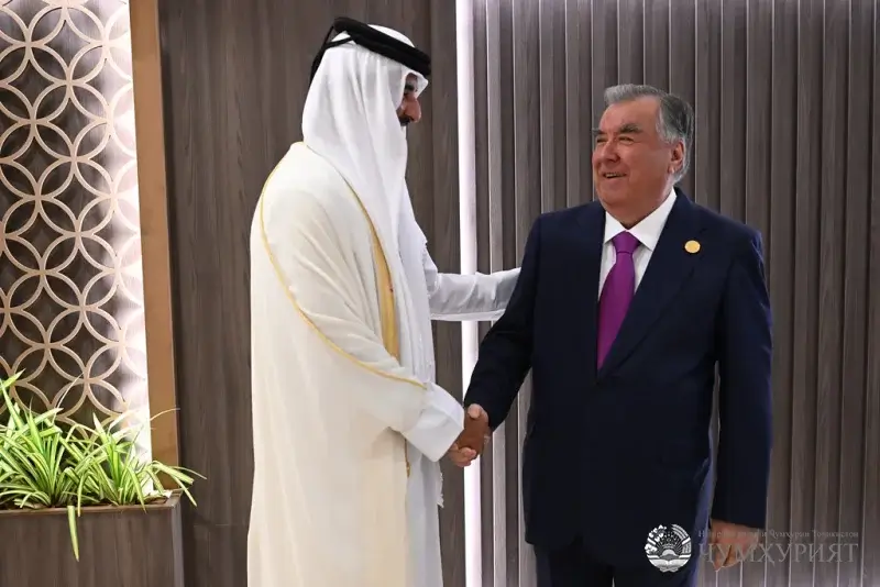 МУЛОҚОТИ ЭМОМАЛӢ РАҲМОН БО ШАЙХ ТАМИМ ИБНИ ҲАМАД ОЛИ СОНӢ