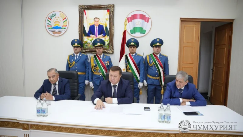 ЭМОМАЛӢ РАҲМОН РАМЗИ ВАҲДАТ, СУЛҲ, ОЗОДӢ ВА ҲОМИИ ИСТИҚЛОЛИ ДАВЛАТӢ