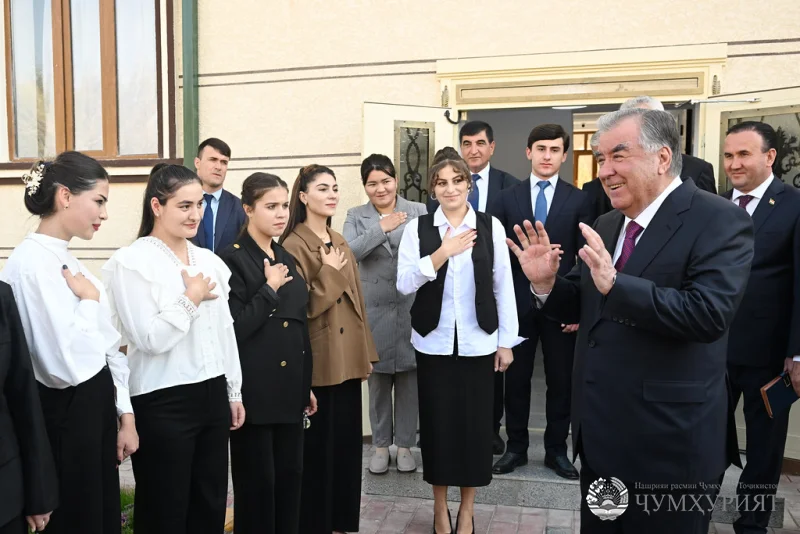 ПУШИНГ. ХОНАСОЗӢ БАРОИ МУАЛЛИМОН ИҚДОМИ ПАЙРАВИЗЕБИ СОҲИБКОРОНИ ВАТАНСОЗ