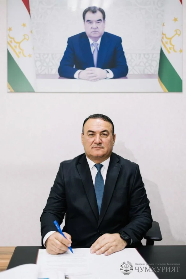 НУРАЛӢ АРАБЗОДА  раиси нави Федератсияи тенниси рӯйи миз