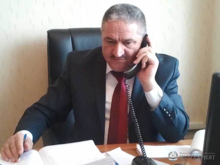 35 сол бо “Ҷумҳурият”  Порае аз зиндагиномаи Муҳаммадзоиршо Шарифзода, ки ифтихори матбуоти тоҷик аст