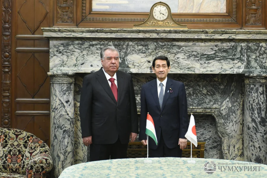 МУЛОҚОТҲОИ ПЕШВОИ МИЛЛАТ ДАР ДОИРАИ САФАРИ РАСМӢ БА ҶОПОН