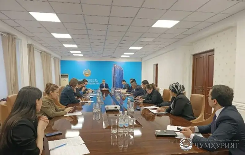 ДУШАНБЕ. ТАВСЕАИ ҲАМКОРИҲО ДАР СОҲАИ САНОАТИ МАЪДАНҲОИ КӮҲӢ-МЕТАЛЛУРГИИ ТОҶИКИСТОН