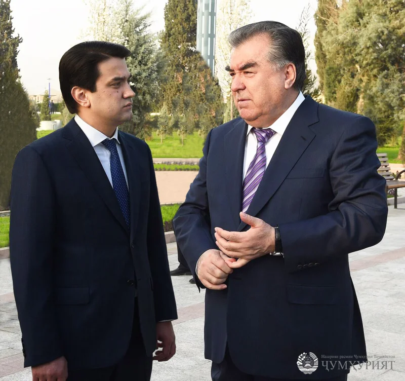 ДУШАНБЕ МАРКАЗИ ТАШАККУЛИ ҲУВИЯТИ МИЛЛӢ ВА ЭҲЁИ АРЗИШҲОИ ФАРҲАНГӢ