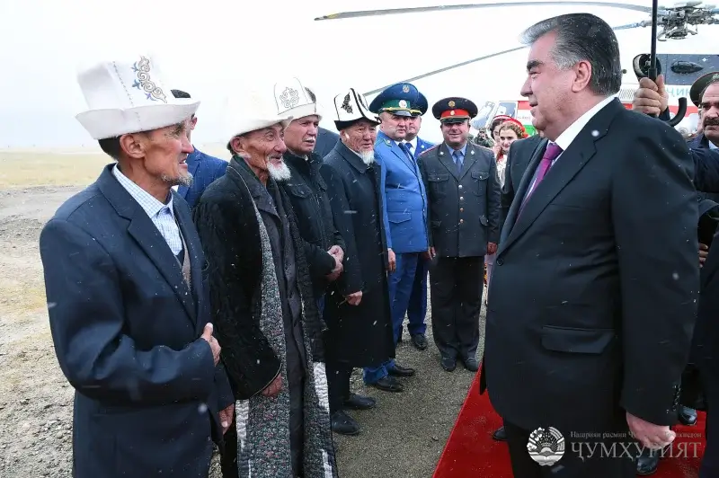 МУРҒОБ. ВАҚТЕ МАРДУМ АЗ ДАСТУР ТО ДАСТГИРИҲОИ ПЕШВОИ МИЛЛАТРО ҚАДР МЕКУНАНД...