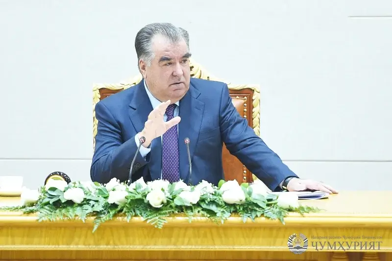ЭМОМАЛӢ РАҲМОН. ПЕШНИҲОДИ НАВБАТӢ БА АМНИЯТИ ЭНЕРГЕТИКӢ ВА ҲАМГИРОИИ ИҚТИСОДИИ ОСИЁИ МАРКАЗӢ ЗАМИНА МЕГУЗОРАД