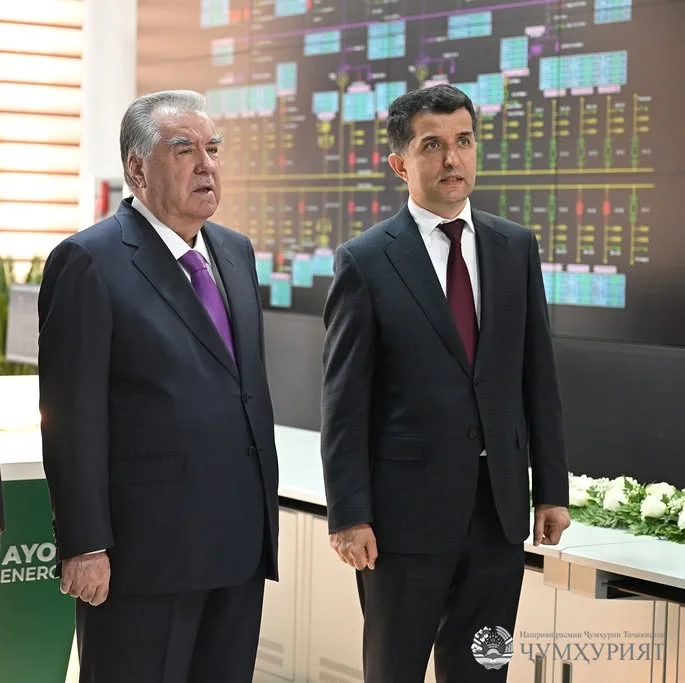 АШТ. АЗ ТАШАББУСИ ПЕШВОИ МИЛЛАТ ТО МАРҲАЛАИ НАВИ РУШДИ ЭНЕРГЕТИКА